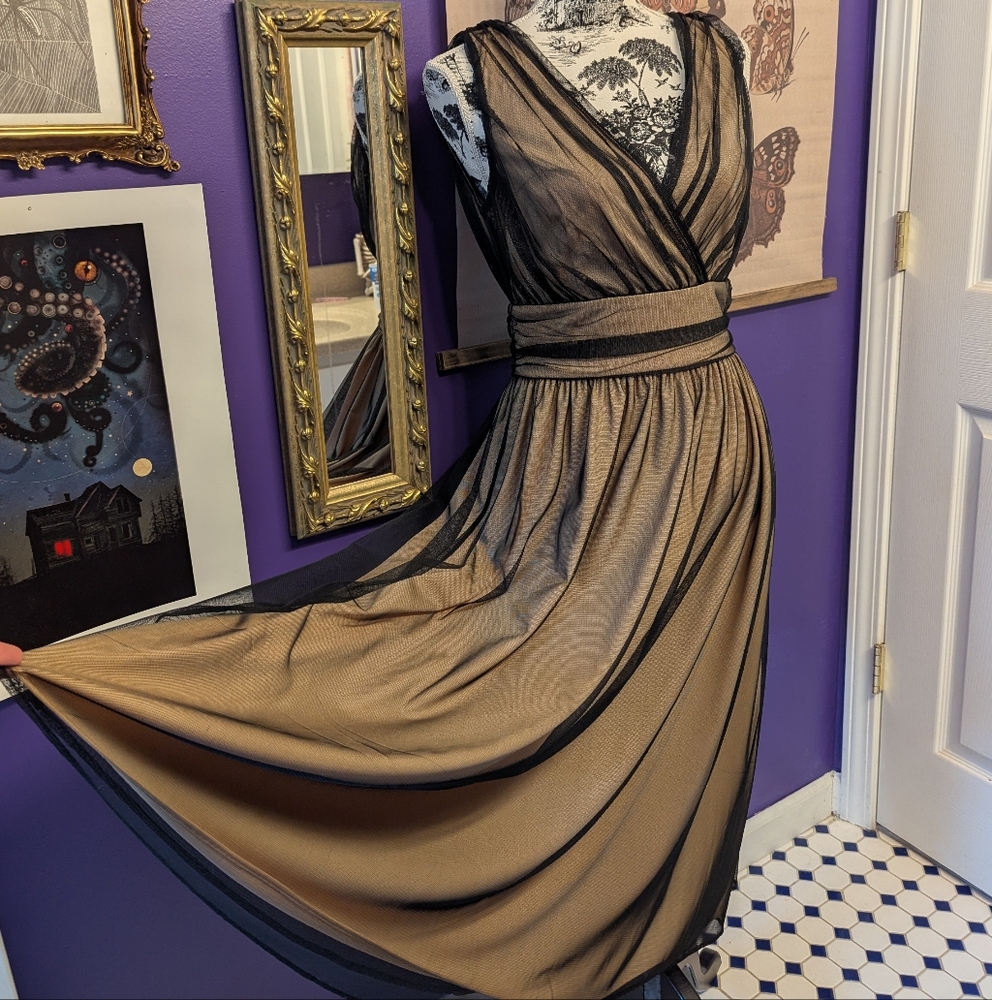 Elegant Black and Tan Evening Dress